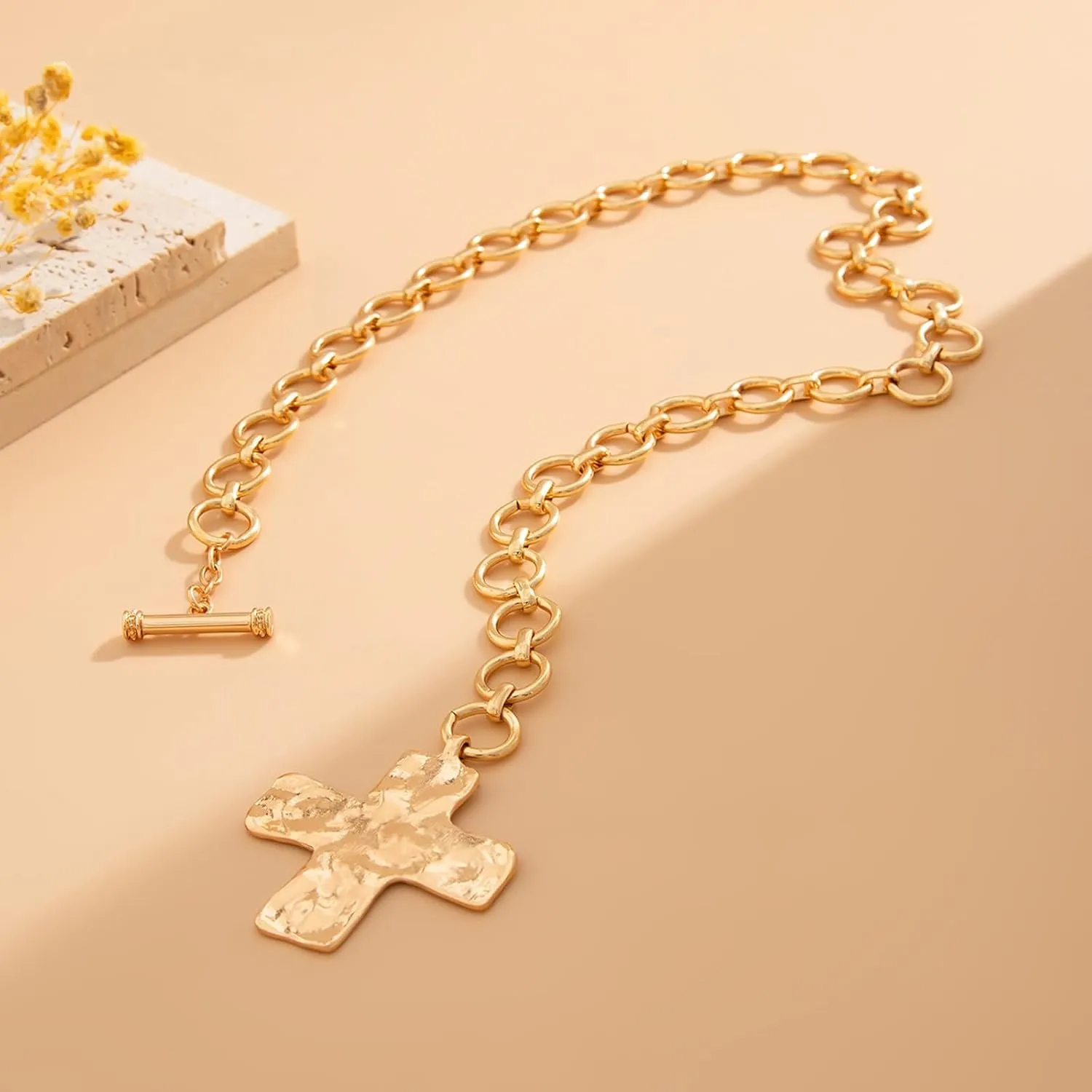 Aonklot Chunky Gold Necklace Statement Necklace for Women Gold Choker Necklace Cuban Link Necklace Snake Chain Trendy Necklace for Women 2025
