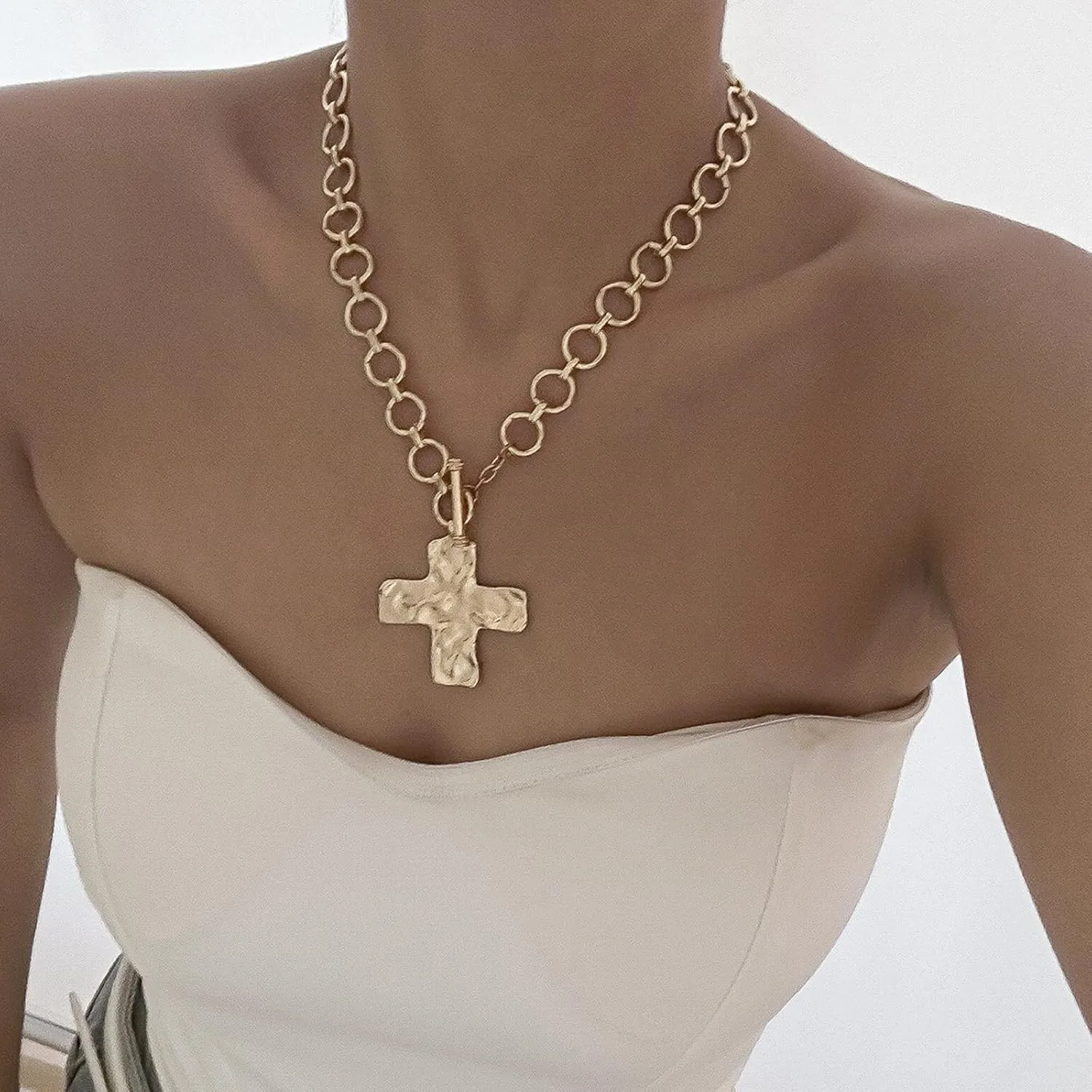 Aonklot Chunky Gold Necklace Statement Necklace for Women Gold Choker Necklace Cuban Link Necklace Snake Chain Trendy Necklace for Women 2025