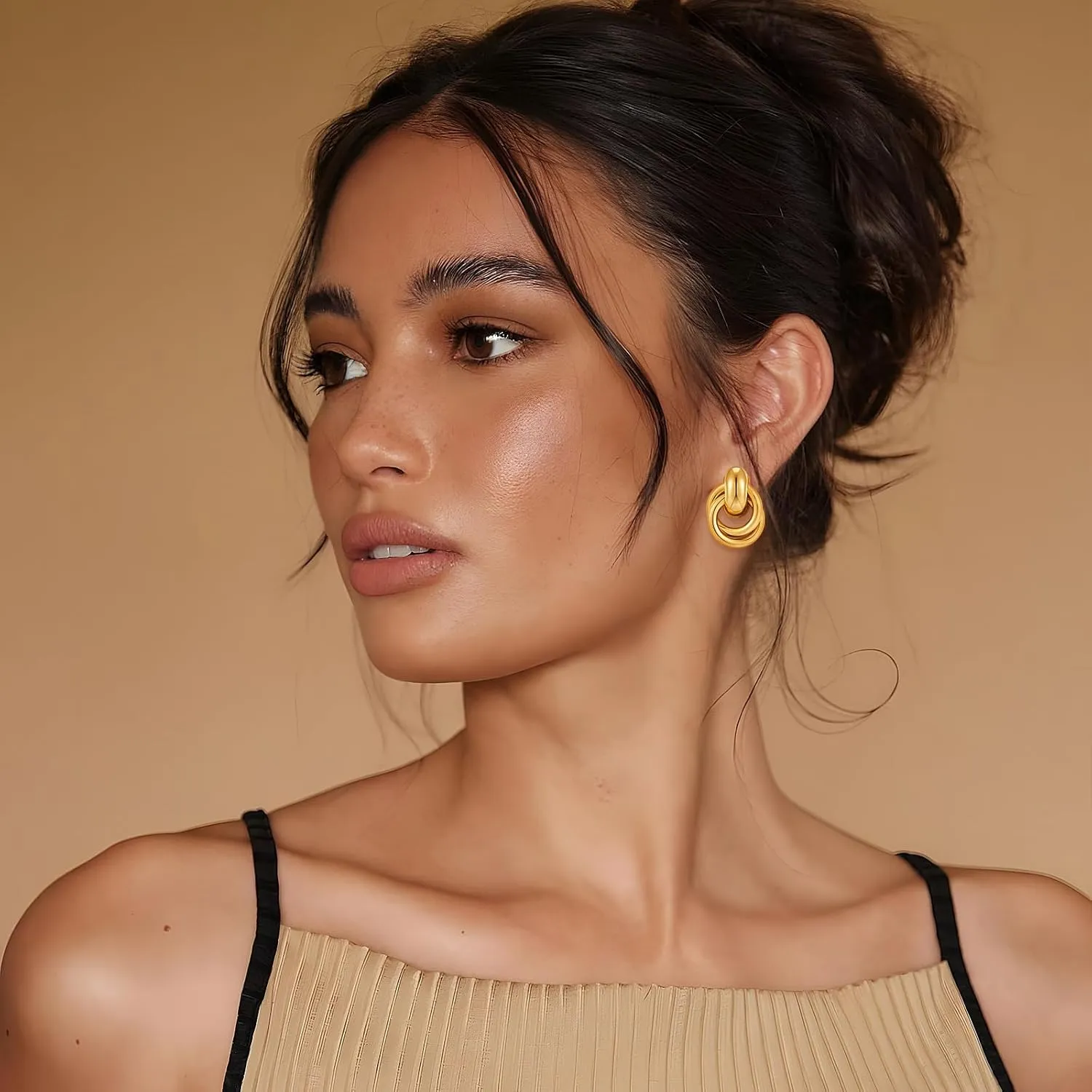YUJIE Gold Clip On Earrings for Women Gold Plated Geometric Knot Ear Clip Chunky Door Knocker Studs Earrings Trendy Jewelry